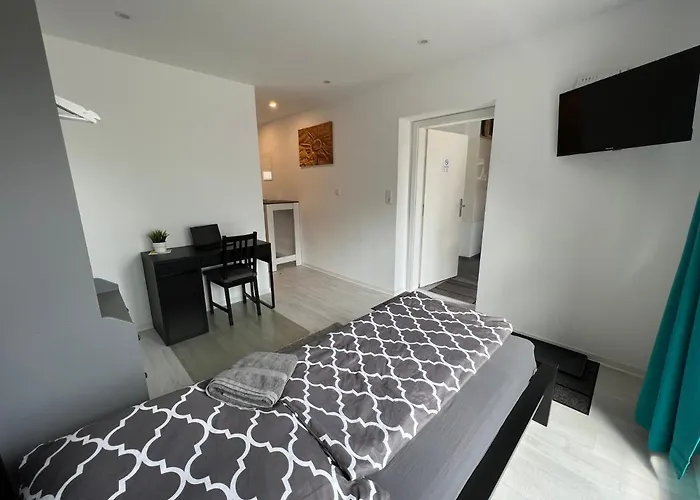 Moderne Und Helle 1-zimmer-wohnung Fuer Feriengaeste, Monteure Und Beruflich Reisende Ls15 Single Lägenhet *